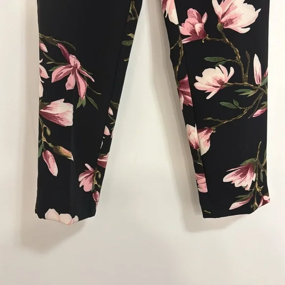 Like an angel floral women’s small pants - Picture 3 of 6